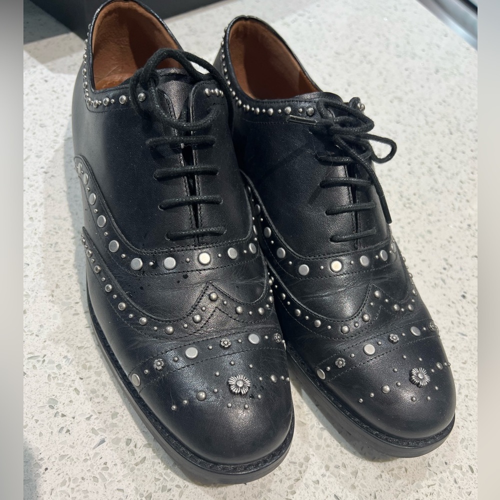 Coach tegan oxford worn once